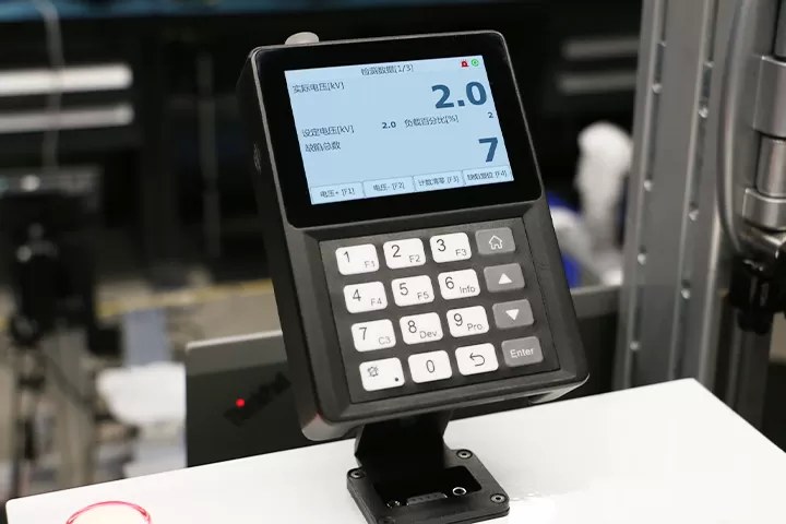 C3 数据显示与控制装置