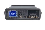 E4981B 电容计，120 Hz / 1 kHz / 1 MHz 图1