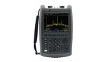N9960AFieldFox 分析仪，32 GHz 图1