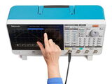 AFG31000 任意波函数发生器 图7